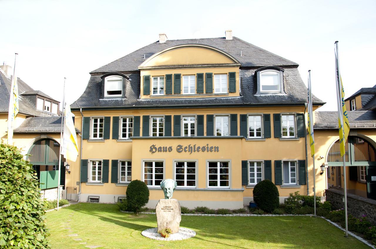 Haus Schlesien Hotel Koenigswinter Exterior photo